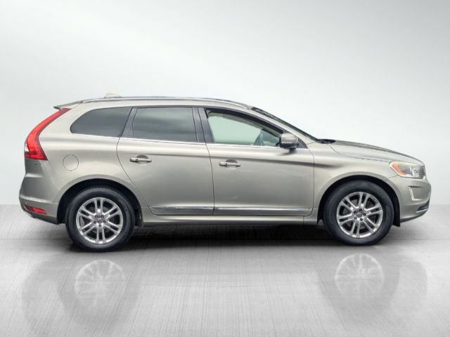 2015 Volvo XC60 3.2L Platinum Image 4 of 41