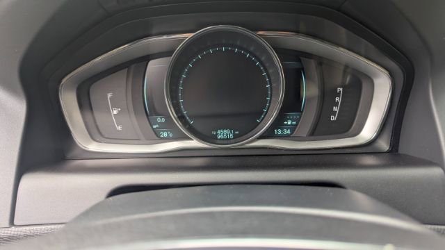 2015 Volvo XC60 3.2L Platinum Image 24 of 41