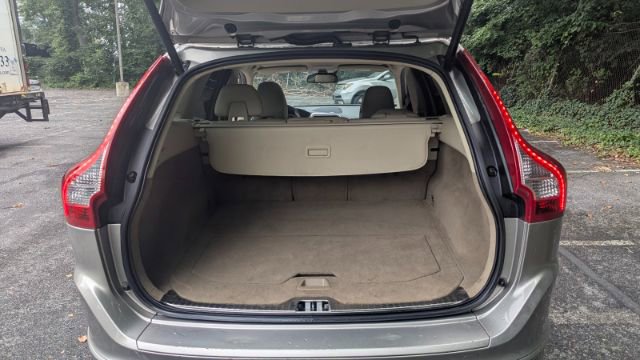 2015 Volvo XC60 3.2L Platinum Image 15 of 41