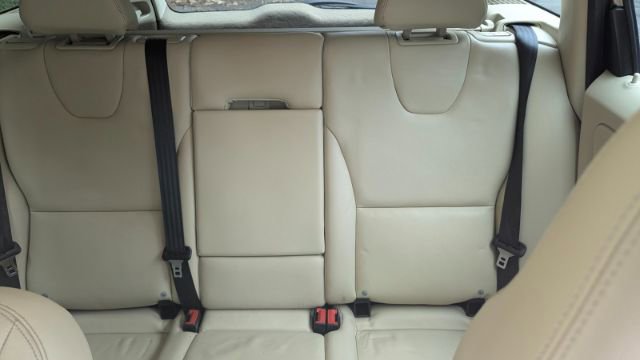 2015 Volvo XC60 3.2L Platinum Image 21 of 41