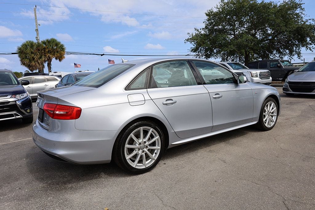 Vehicle image 7 of 34