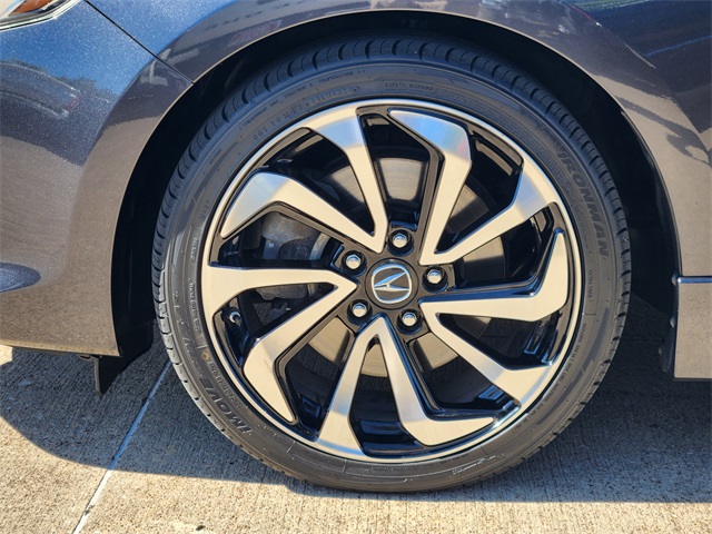 Vehicle image 6 of 23
