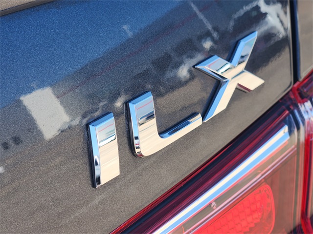 Vehicle image 22 of 23