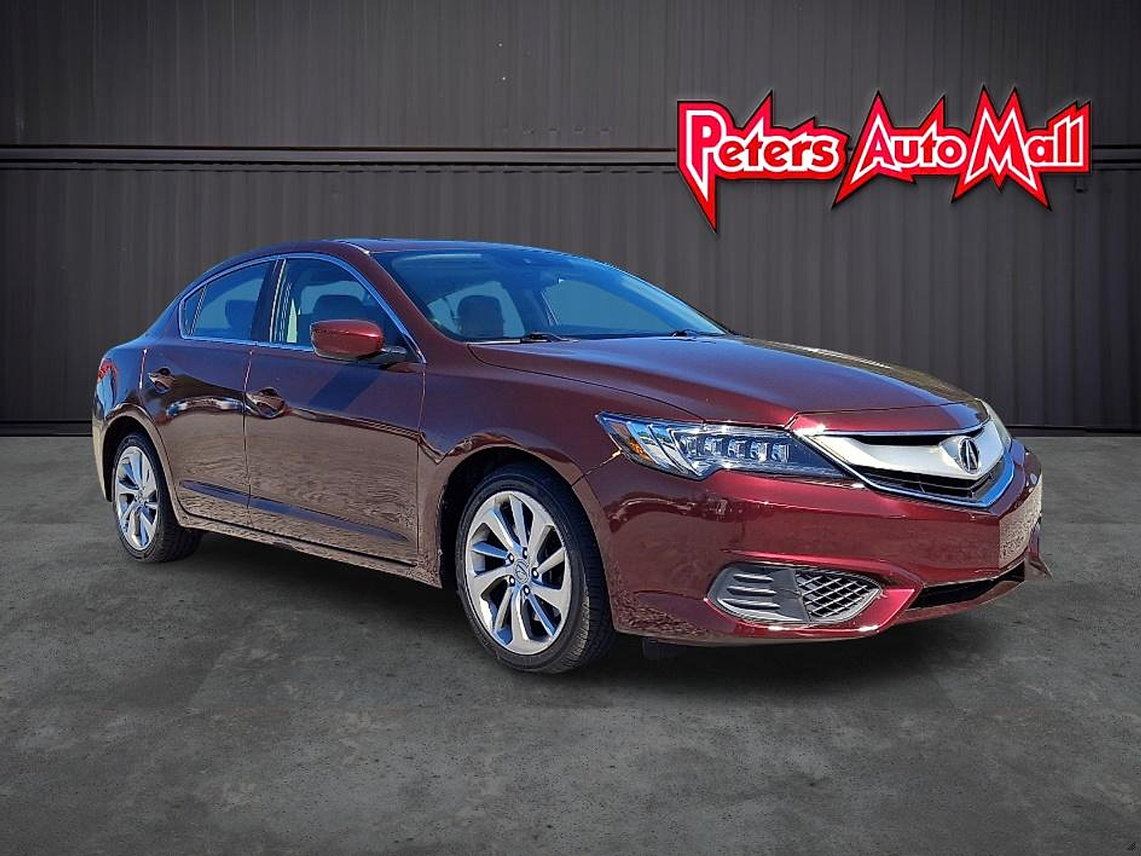 2016 Acura ILX Base Image 2 of 20