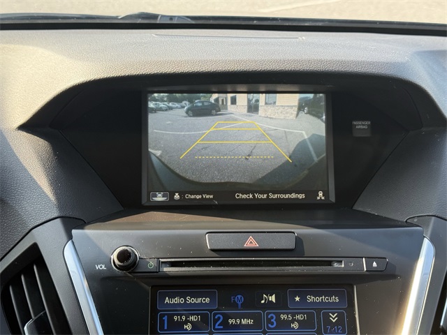 Vehicle image 19 of 27