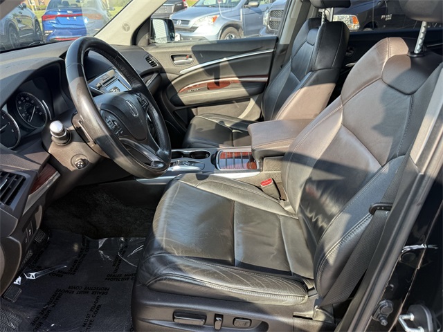 Vehicle image 25 of 27