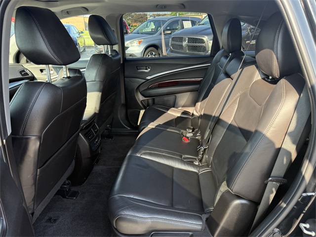 Vehicle image 13 of 27