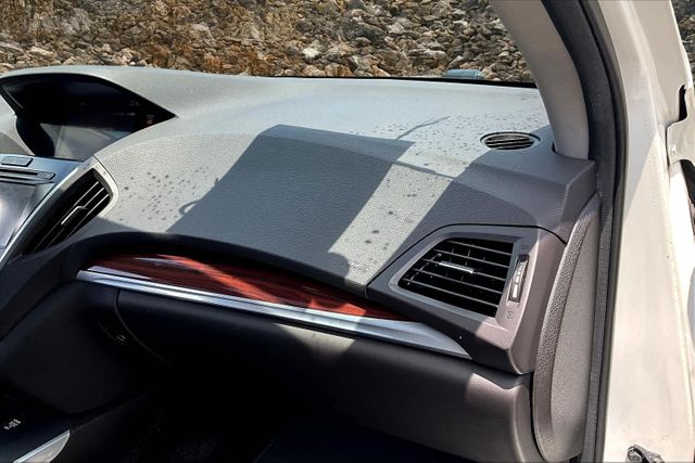 Vehicle image 34 of 34
