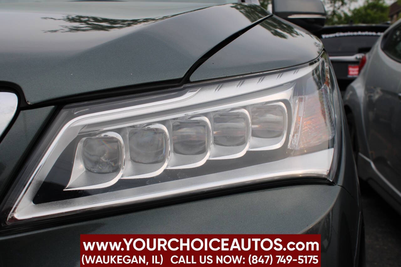 Vehicle image 22 of 49