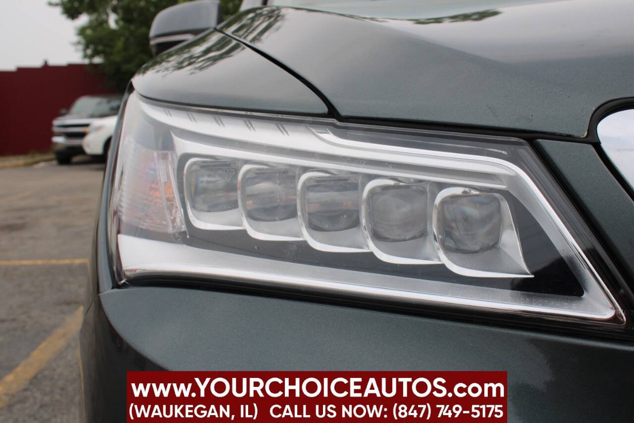 Vehicle image 21 of 49