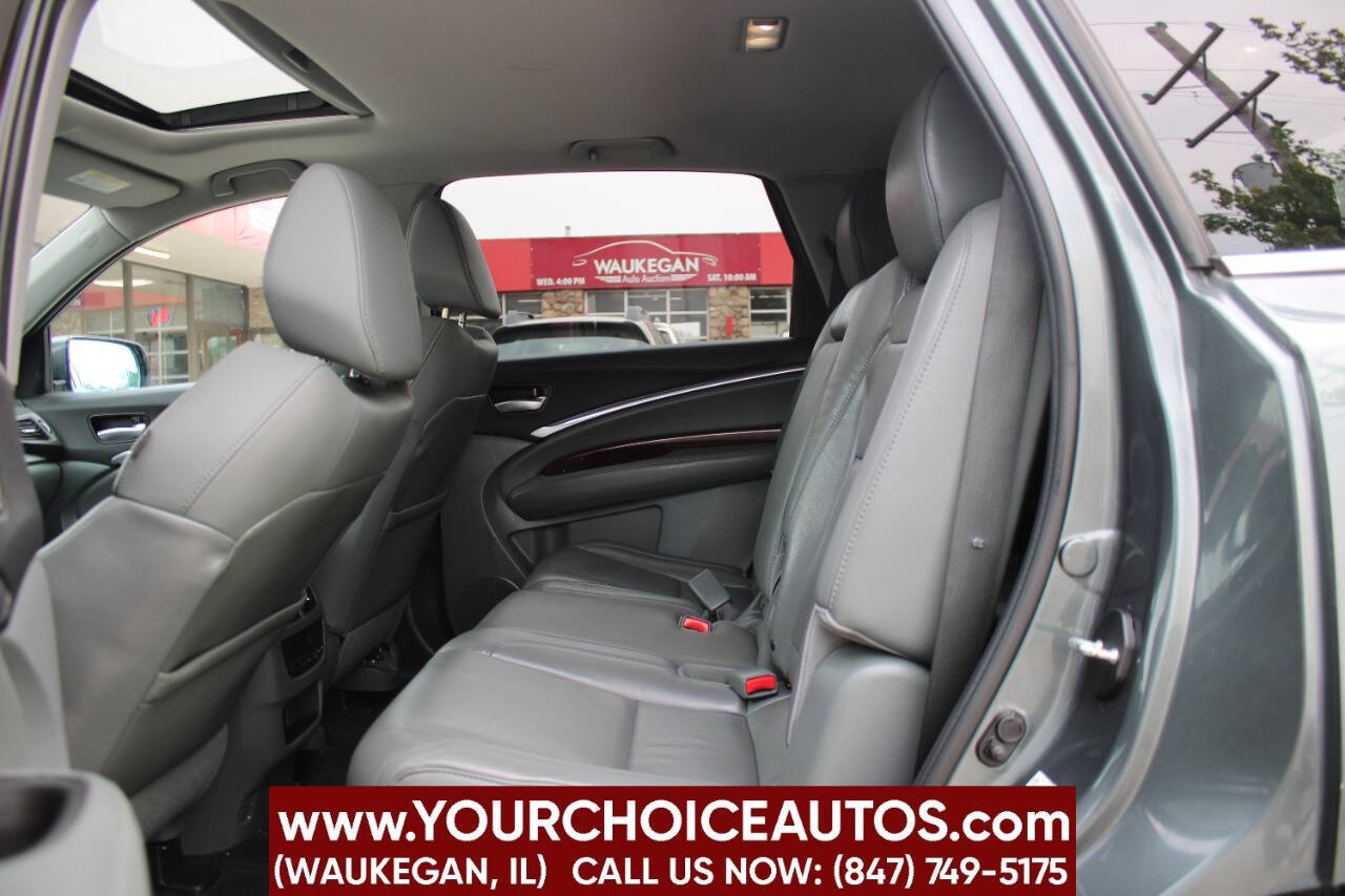 Vehicle image 14 of 49