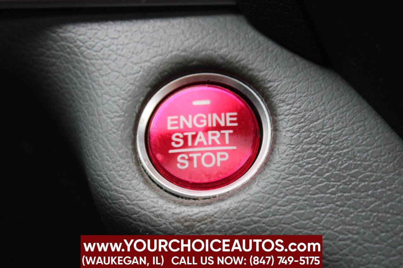 Vehicle image 36 of 49