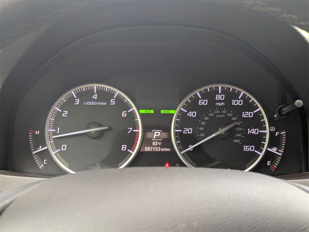 Vehicle image 15 of 30
