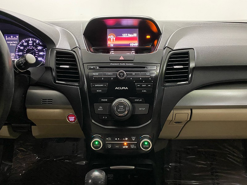 Vehicle image 14 of 29