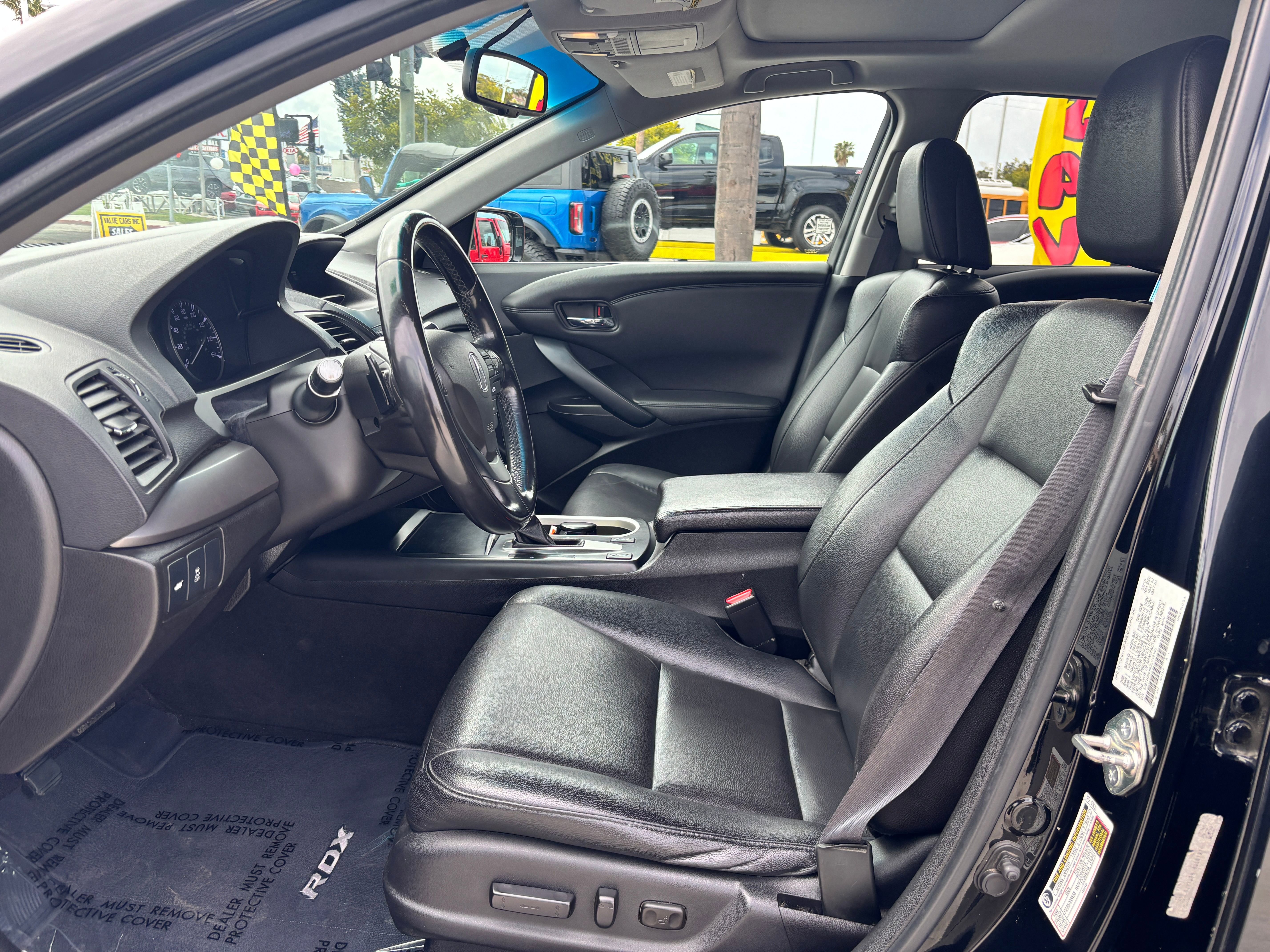 Vehicle image 15 of 30