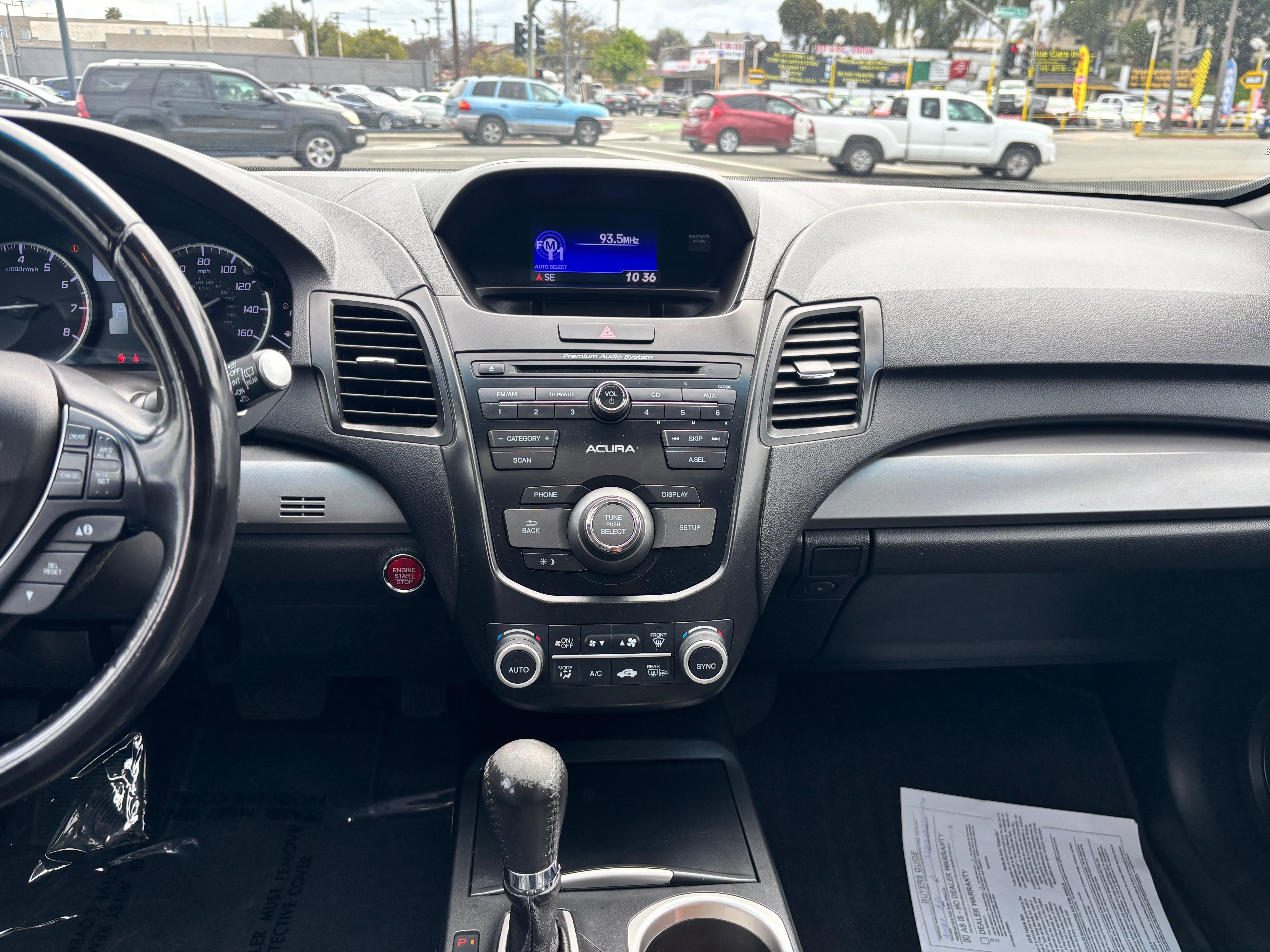 Vehicle image 26 of 30