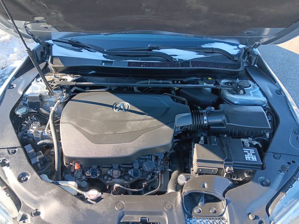 Vehicle image 32 of 33