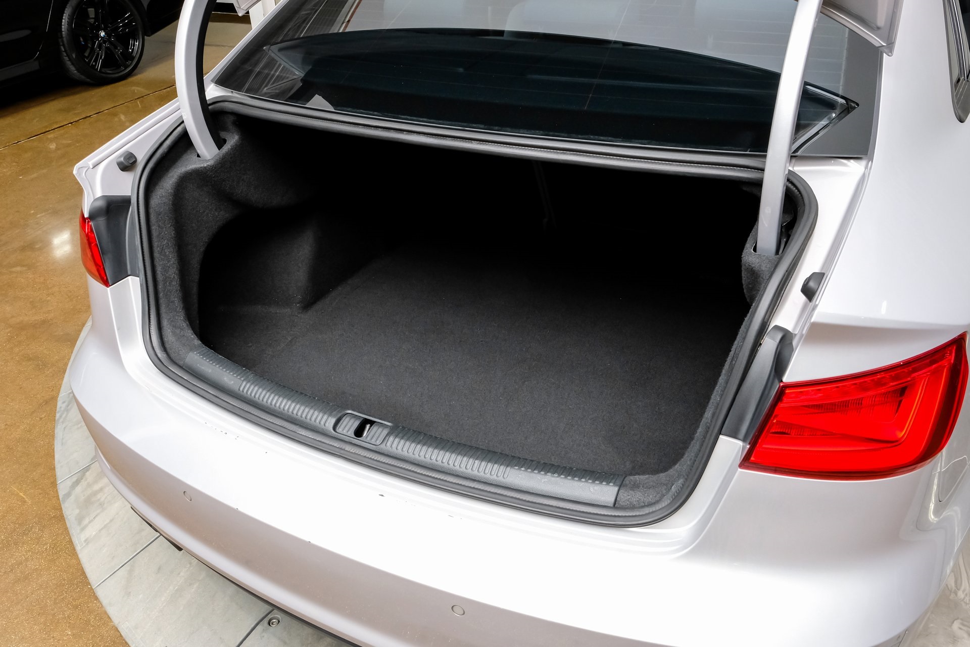 2016 Audi A3 1.8T Premium Image 21 of 64