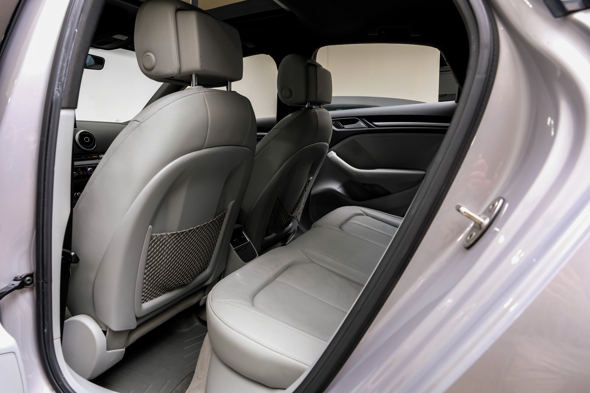 2016 Audi A3 1.8T Premium Image 29 of 64