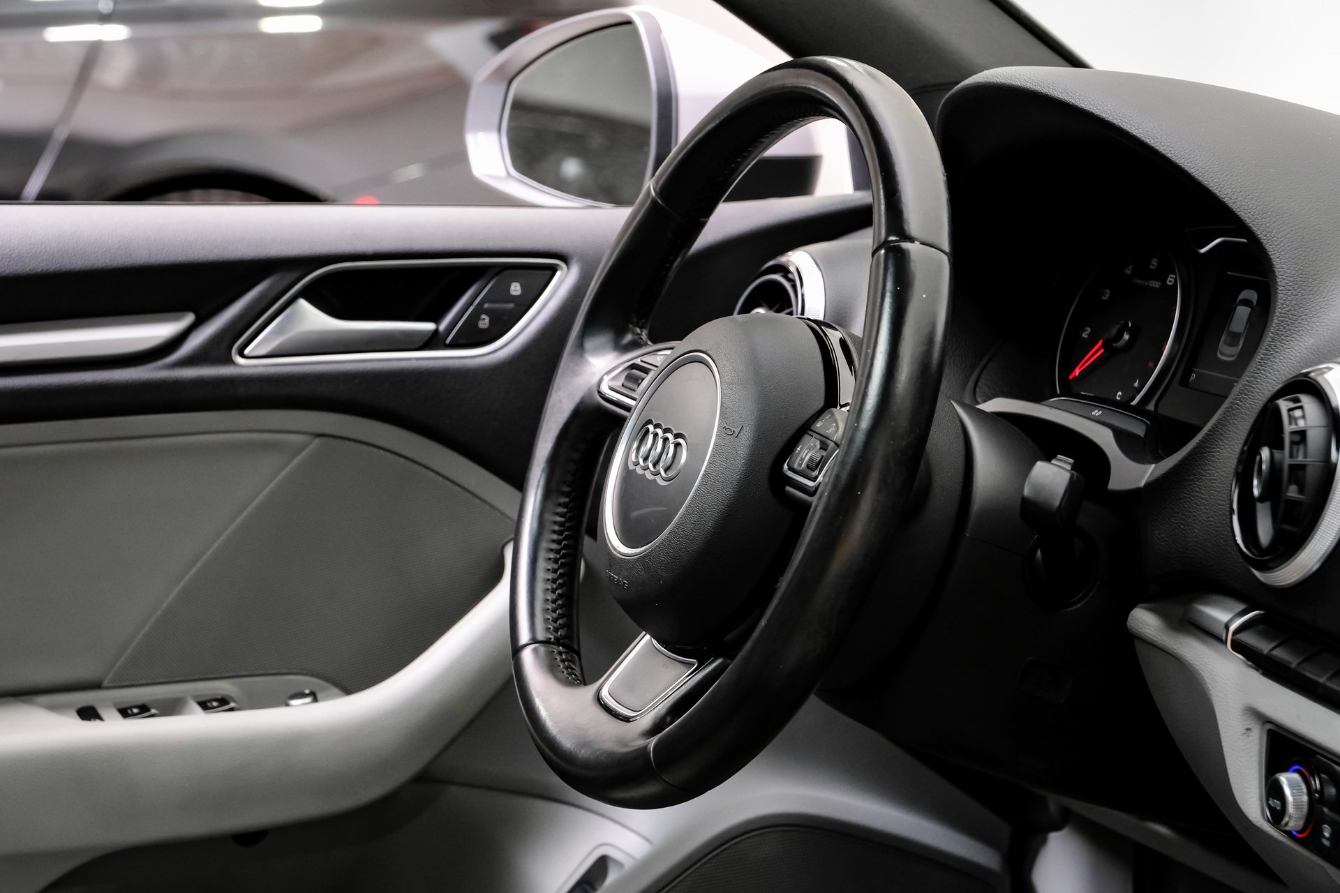 2016 Audi A3 1.8T Premium Image 33 of 64