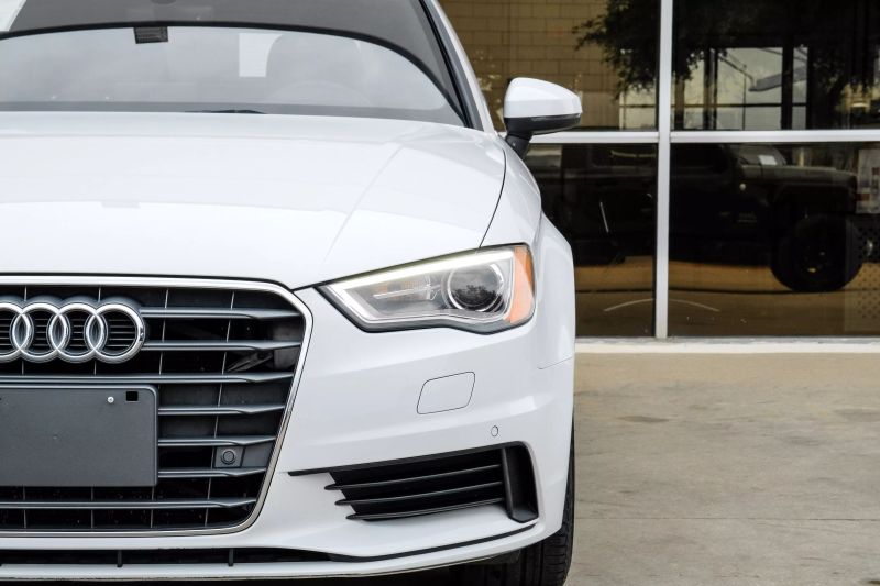 2016 Audi A3 2.0T Premium Plus Image 34 of 53