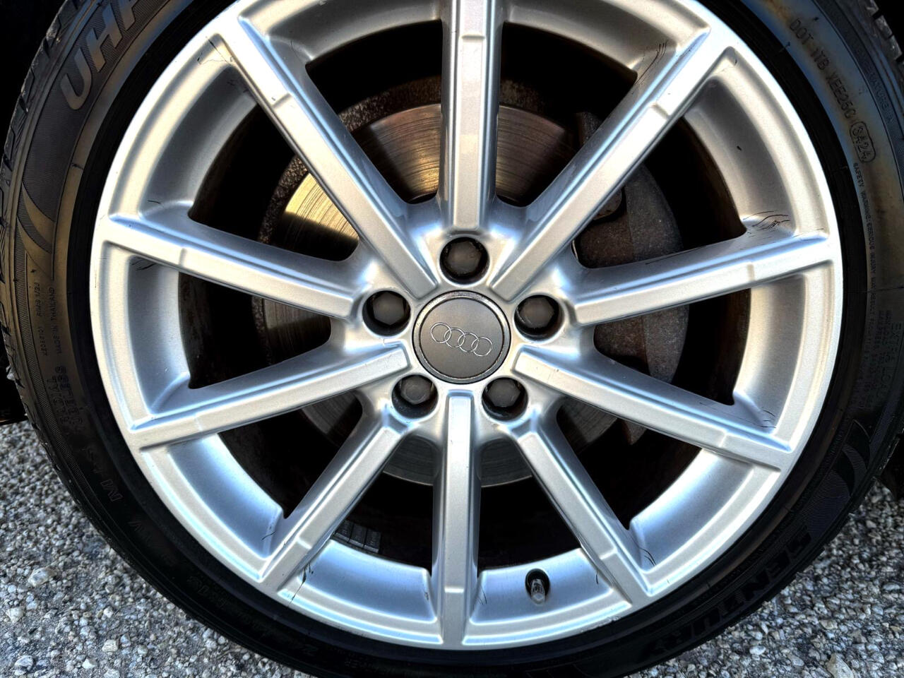Vehicle image 10 of 25