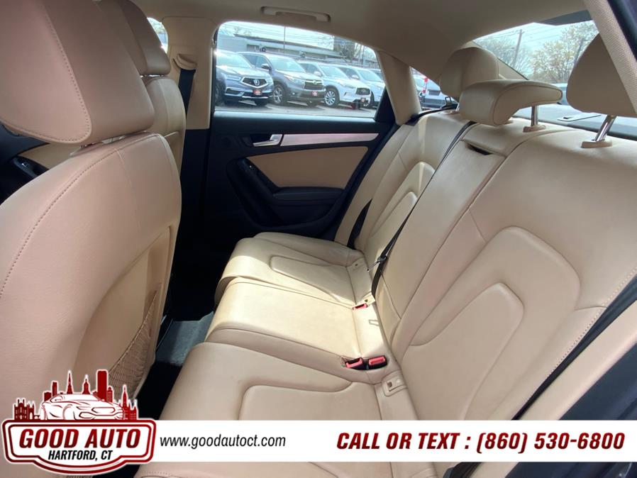 Vehicle image 14 of 17