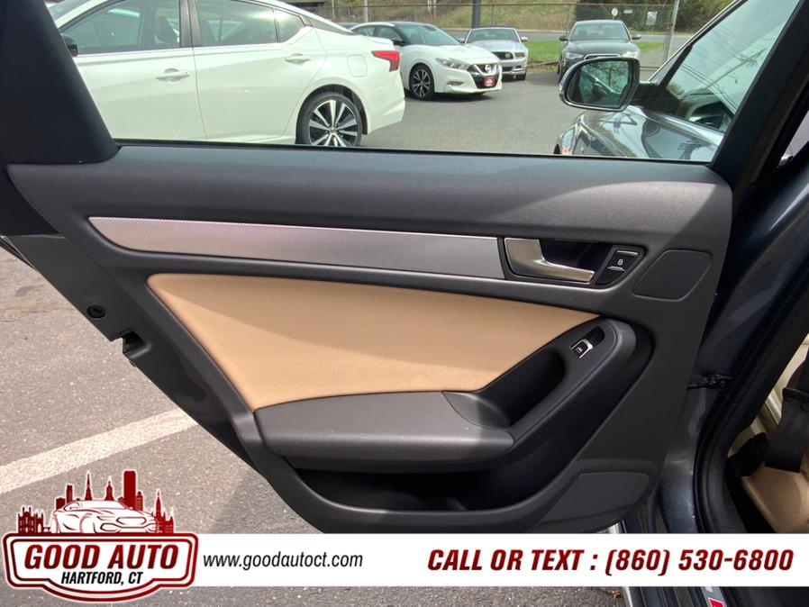 Vehicle image 9 of 17