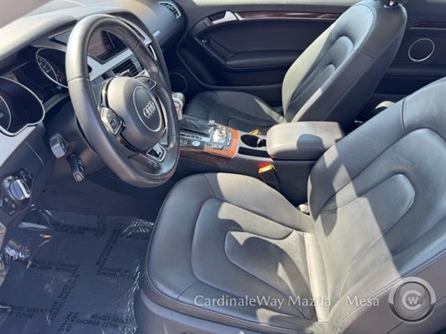 Vehicle image 12 of 32