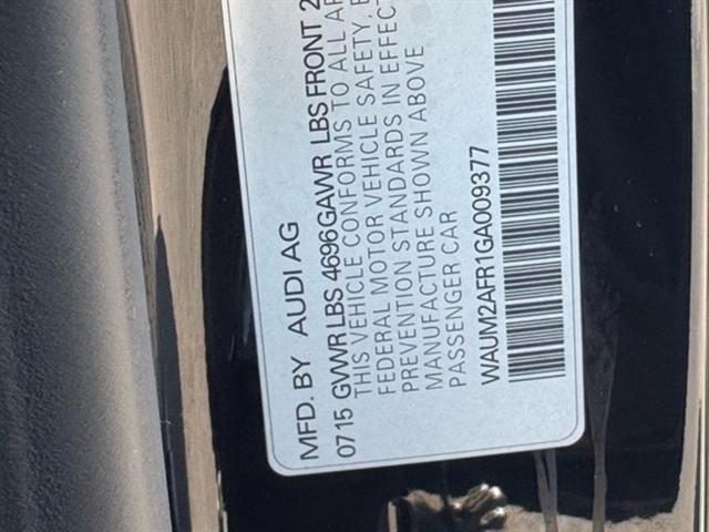 Vehicle image 23 of 32