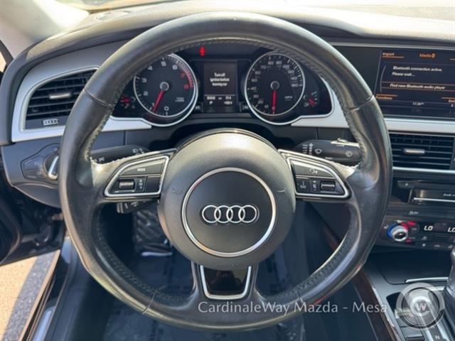 Vehicle image 29 of 32