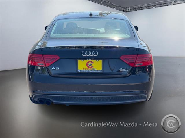 Vehicle image 7 of 32