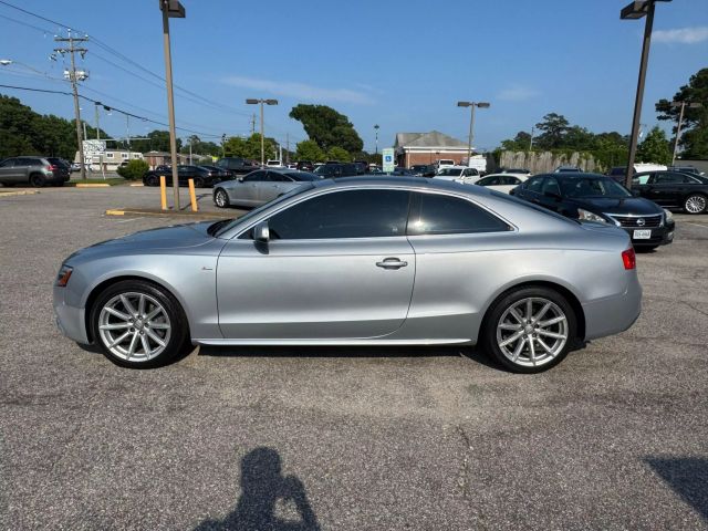 Vehicle image 9 of 23