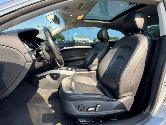 Vehicle image 12 of 23