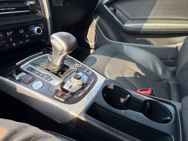 Vehicle image 20 of 23