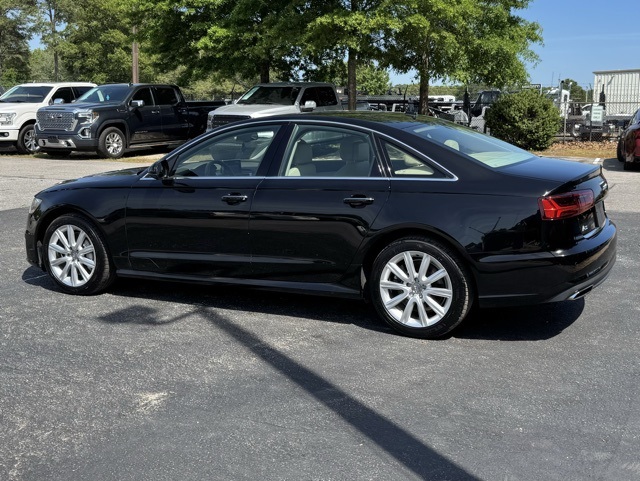 Vehicle image 6 of 21