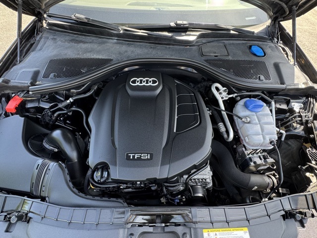 Vehicle image 7 of 21