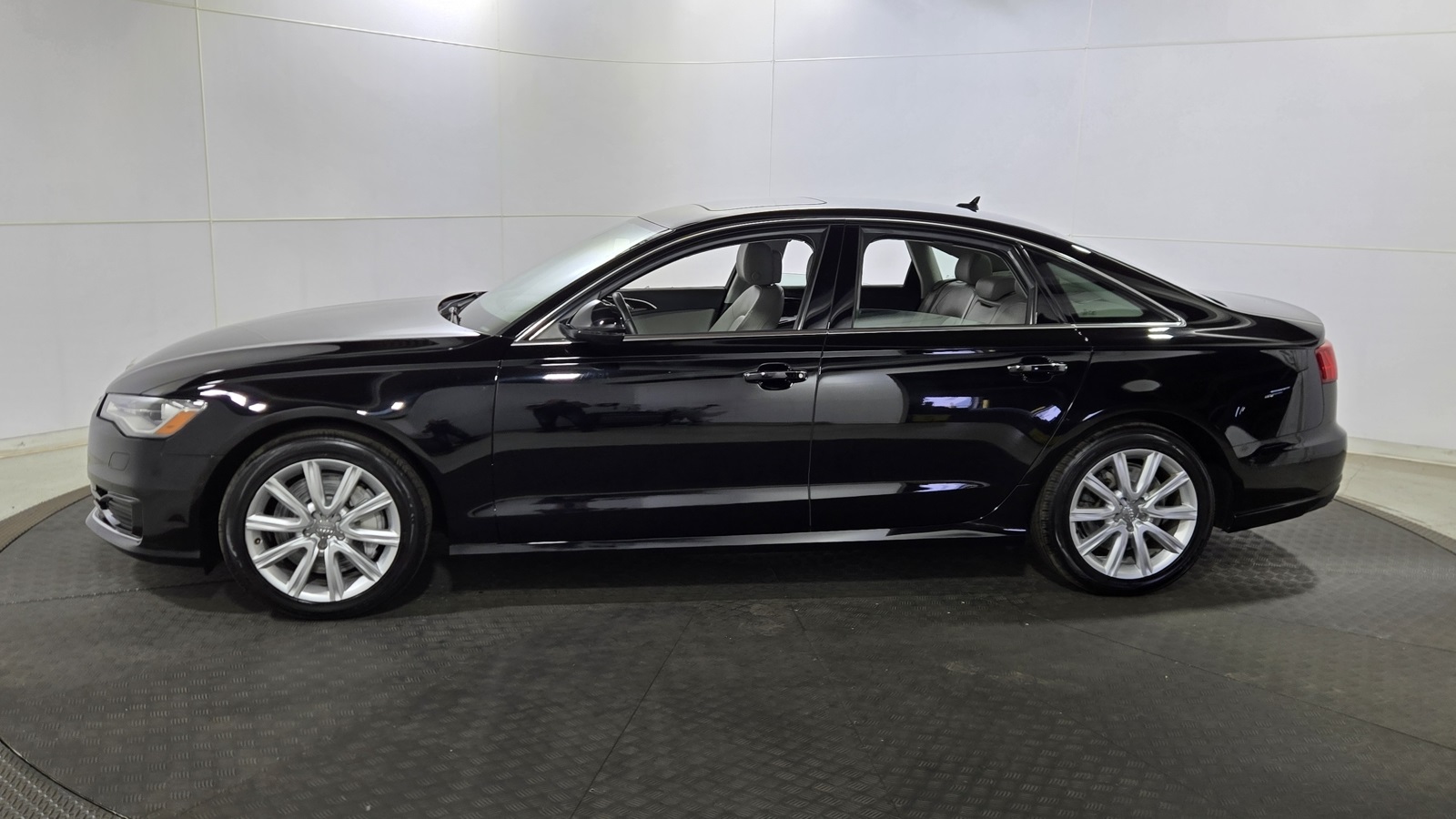 2016 Audi A6 2.0T Premium Plus Image 8 of 37
