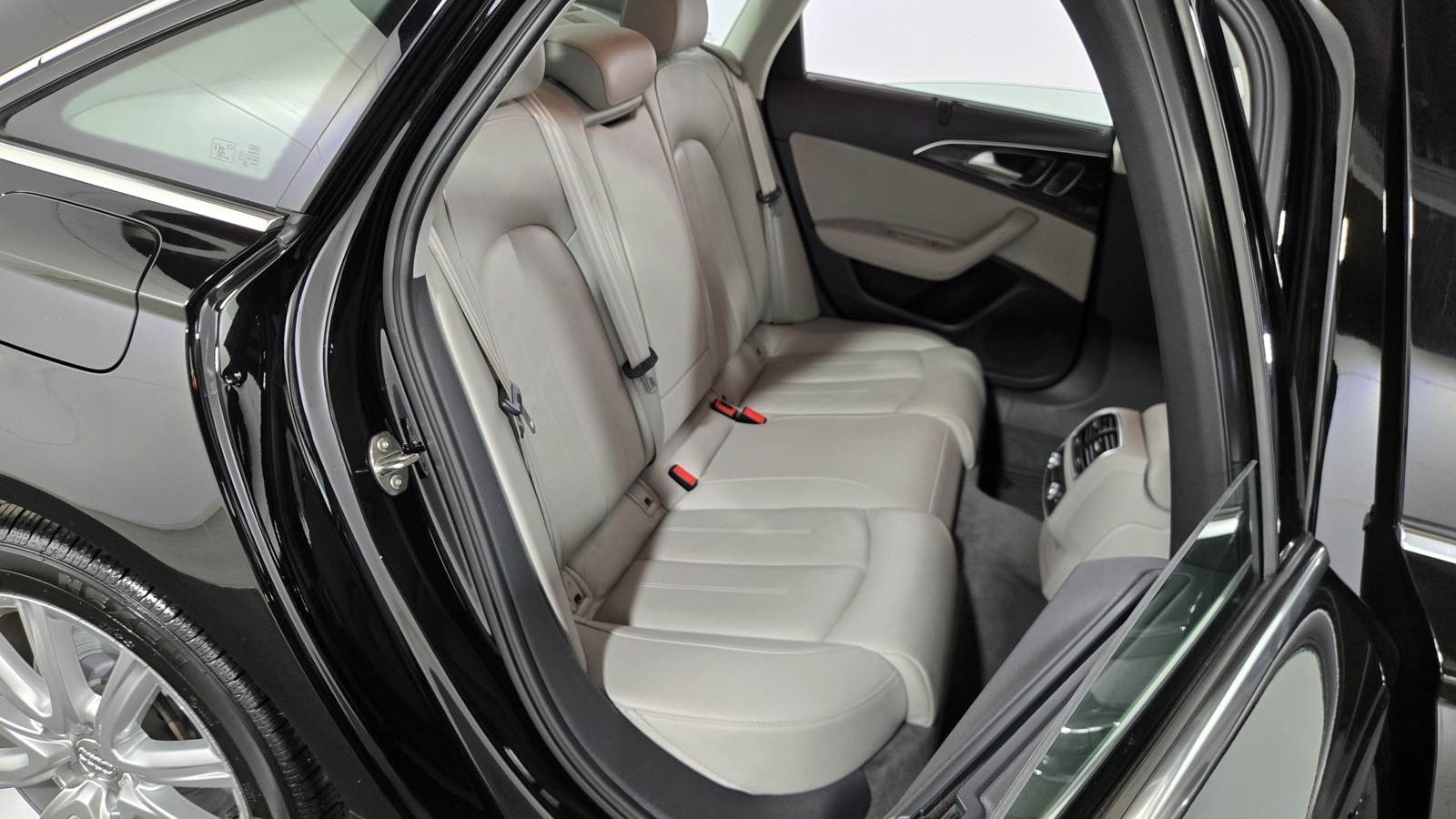 2016 Audi A6 2.0T Premium Plus Image 14 of 37