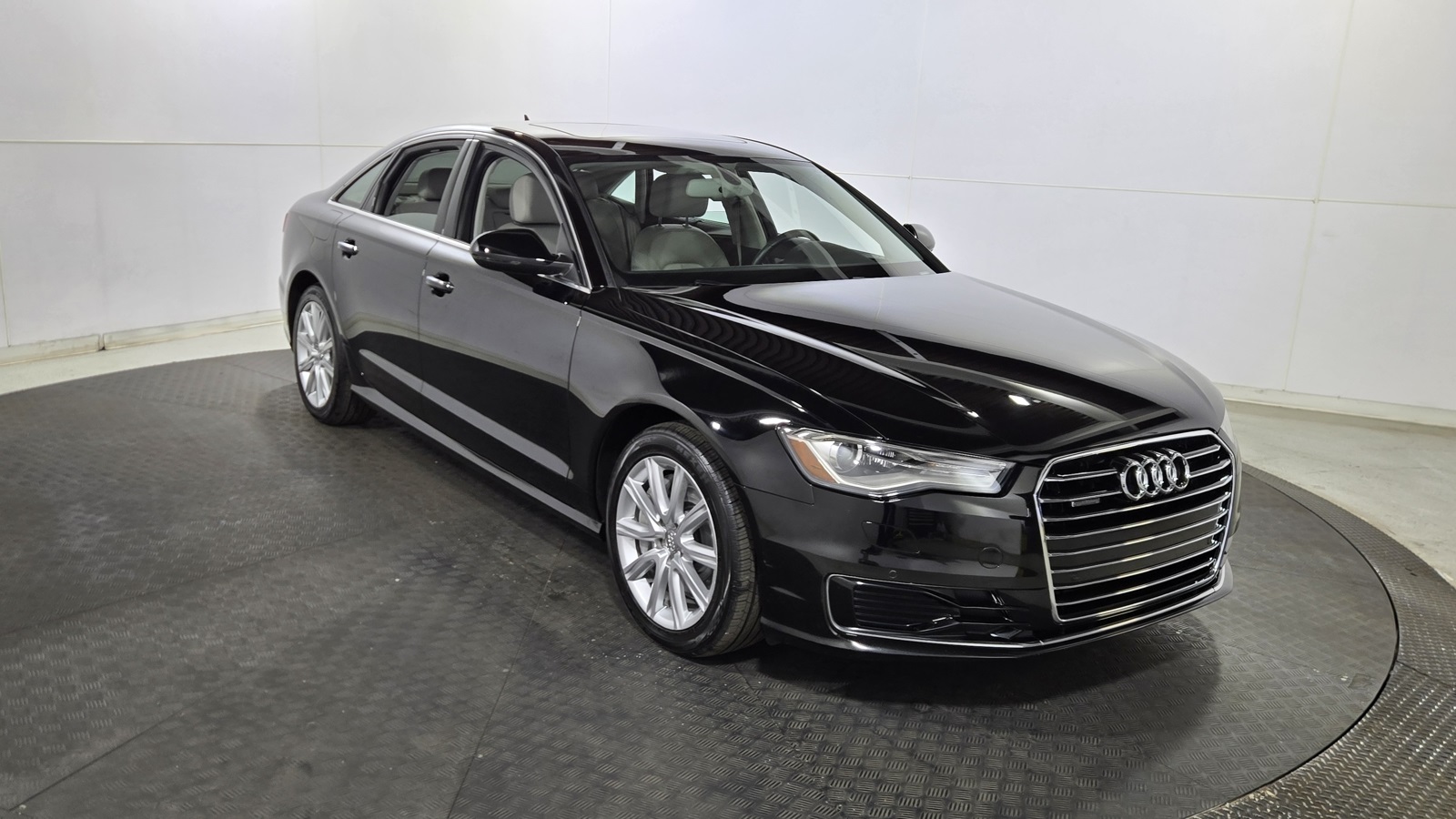 2016 Audi A6 2.0T Premium Plus Image 3 of 37