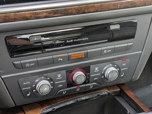 Vehicle image 23 of 30