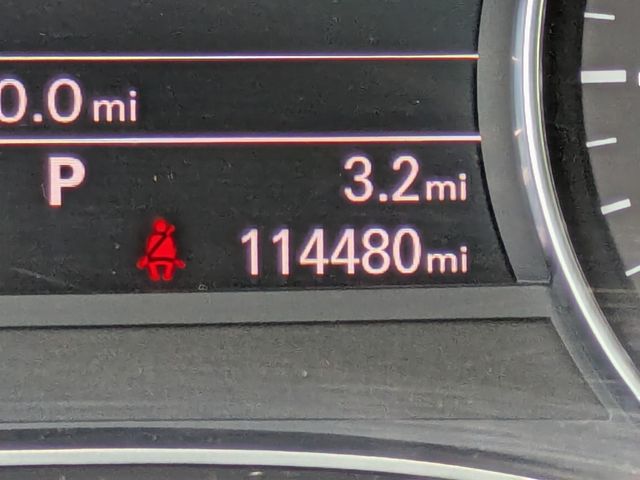 Vehicle image 19 of 30