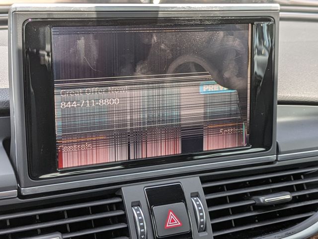 Vehicle image 21 of 30
