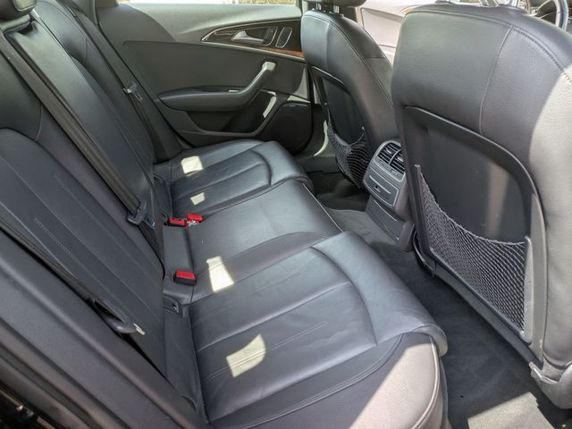 Vehicle image 13 of 30