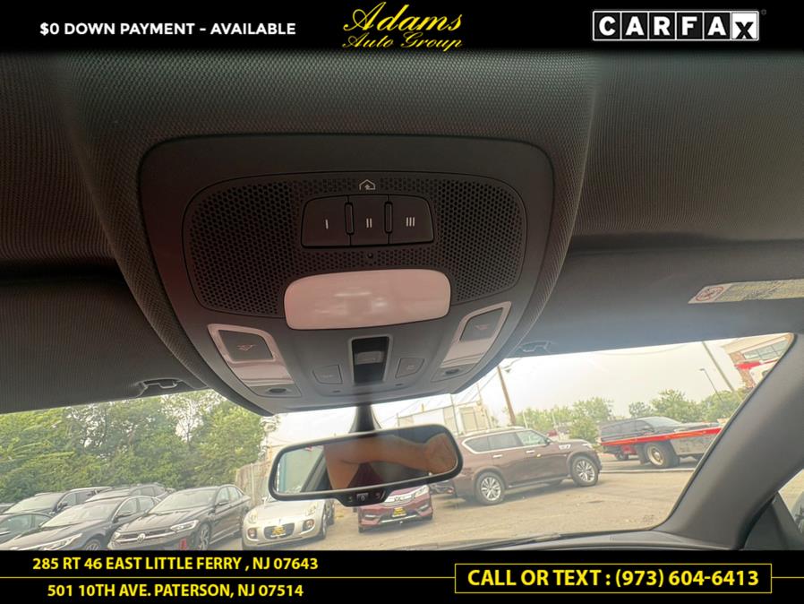 Vehicle image 16 of 29