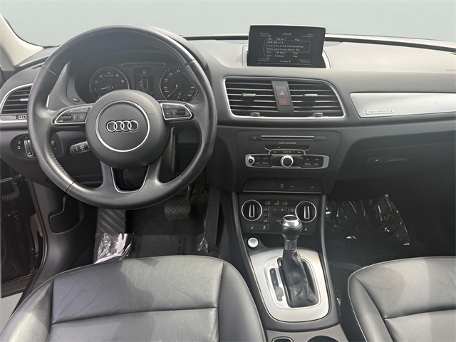 Vehicle image 12 of 21