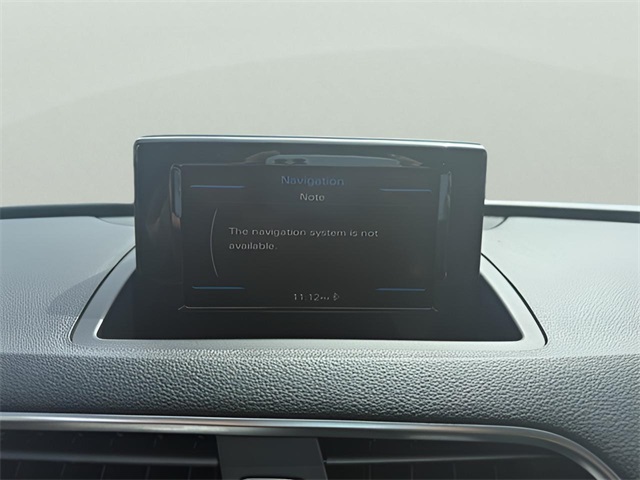 Vehicle image 16 of 21