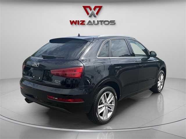Vehicle image 5 of 21