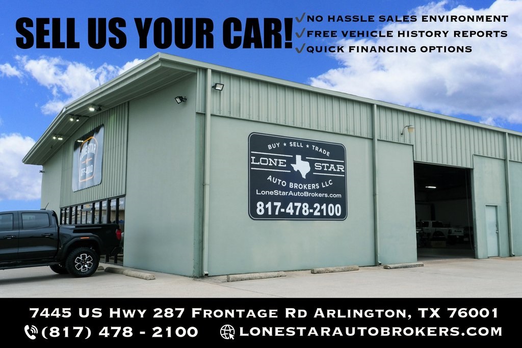 Vehicle image 29 of 32