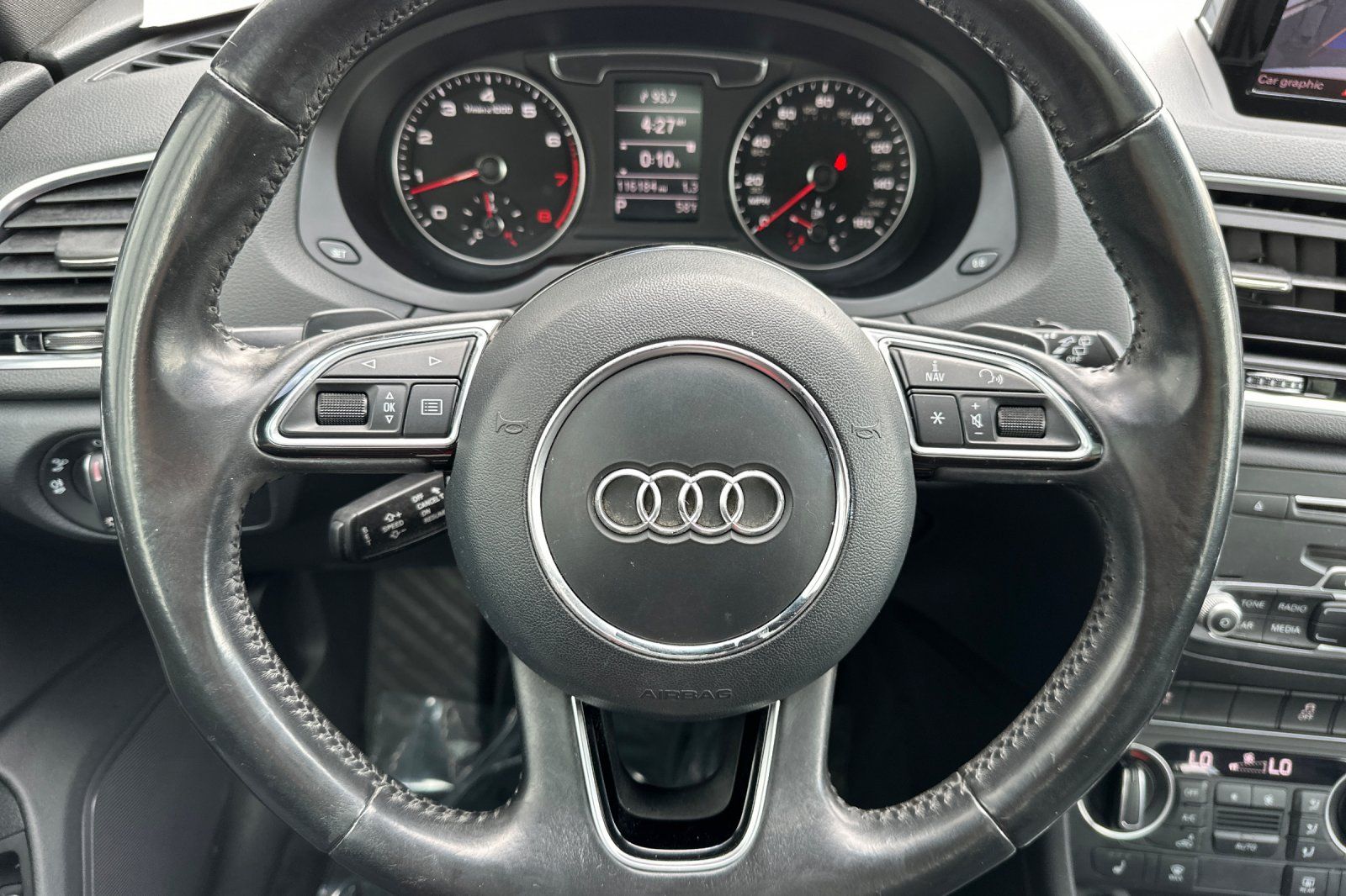 Vehicle image 15 of 34